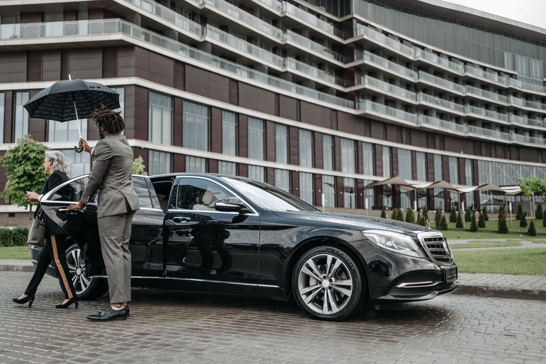 Chauffeur Privé équipe à Bondy